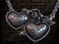 Tanda Bakti pada Orang Tua